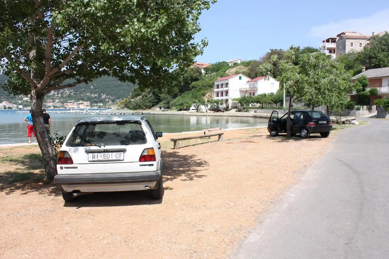 Apartment Supetarska Draga - Donja 2001D Croatia
