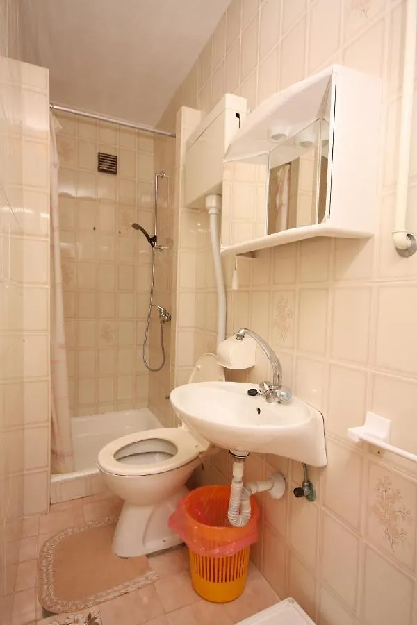 Apartment Supetarska Draga - Donja 2001D