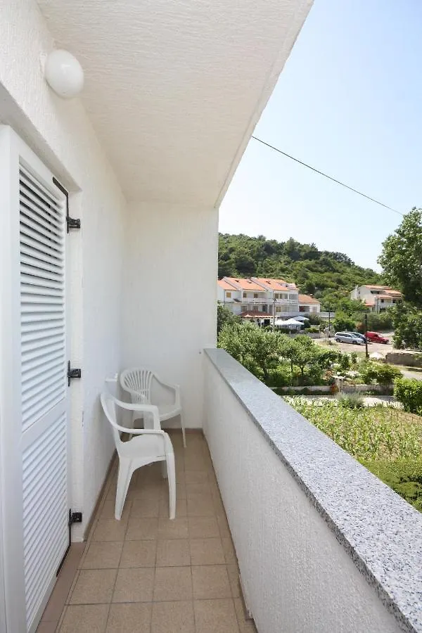 Apartment Supetarska Draga - Donja 2001D Croatia