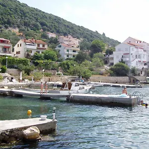 Apartment House Niva, Supetarska Draga