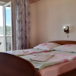 Affittacamere Ljubica, Supetarska Draga